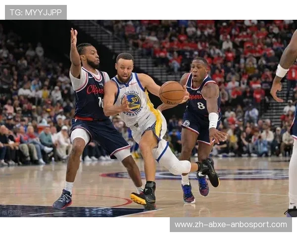 勇士附加赛关键战告捷库里35分主导淘汰快船全过程回顾